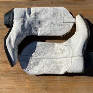Justin white cowboy boots | White cowboy boots | Size 7